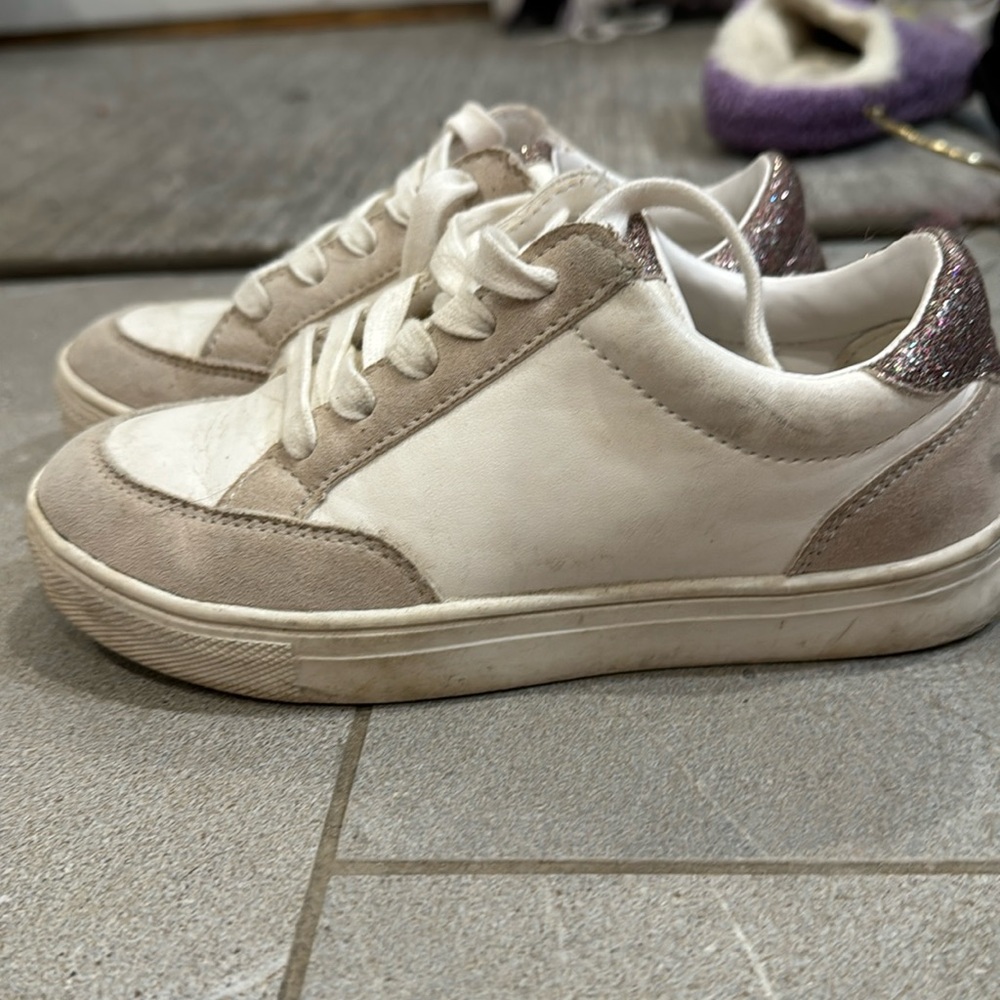 Jcrew white sneakers sparkly detail 13